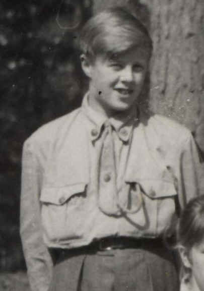 wpe6.jpg (16435 bytes)